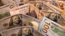 أوراق نقدية بالجنيه المصري والدولار