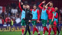 وليد الركراكي ولاعبي المغرب المغرب وبيرو في ملعب سيفيتاس ميتروبوليتان في 28 مارس 2023 في مدريد (أليكس كاباروس / Getty)