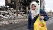 امرأة مسنة في مدينة بورودينكا في أوكرانيا (Photo Hennadii Minchenko/ Ukrinform/Future Publishing via Getty Images)