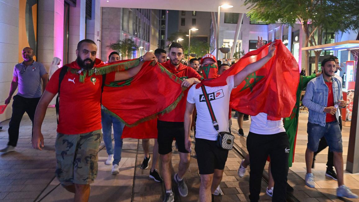 جماهير المغرب تعيش الفرحة بعد تأهل اسود الاطلس لربع نهائي مونديال قطر