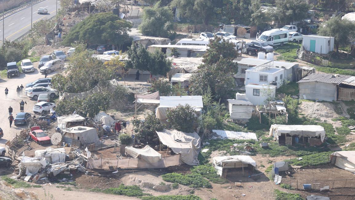 قرية الخان الأحمر تواجه التهجير الإسرائيلي