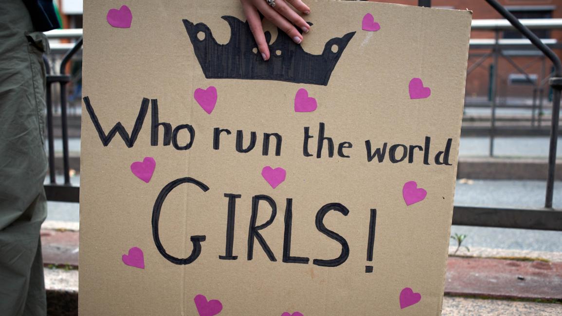 مشاهد من تظاهرات النساء حول العالم في يومهنّ العالمي