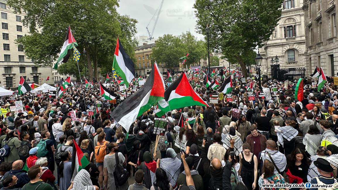 دعت للتظاهرة حركات التضامن مع الشعب الفلسطيني (ربيع عيد/العربي الجديد)