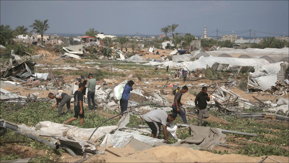 معاناة الفلسطينيين في مخيمات النزوح وسط تصاعد القصف في خانيونس