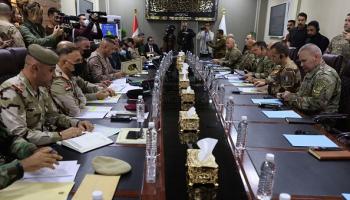 ضباط التحالف الدولي يجتمعون مع قادة عراقيين ببغداد، 9 ديسمبر 2021 (فرانس برس)