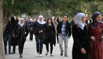طلاب في حرم جامعة دمشق (لؤي بشارة/فرانس برس)