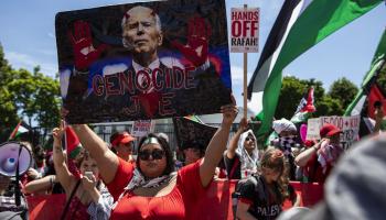 متظاهرون مناصرون لفلسطين أمام البيت الأبيض (عاشيش كيفايت/فرانس برس)