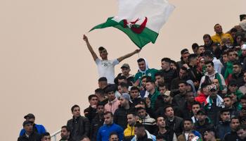 جماهير جزائرية في البليدة، 29 مارس/آذار 2022 (فرانس برس)