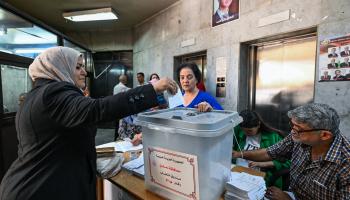 سوريون ينتخبون أعضاء جدد في مجلس الشعب في دمشق (15/7/2024 فرانس برس) 