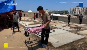 مقبرة في خانيونس تصبح مأوى لعائلات فلسطينية نازحة