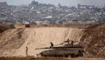 دبابة إسرائيلية على حدود قطاع غزة / 28 يونيو 2024 (Getty)