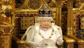 بريطانيا/الملكة إليزابيث الثانية/سياسة/ألاستير غرانت/Getty