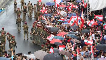 انتفاضة لبنان/جل الديب-سياسة-حسين بيضون