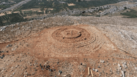 اكتشاف مبنى "فريد" في جزيرة كريت اليونانية يعود لـ4000 عام