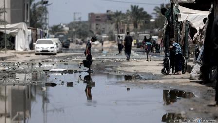 مشهد من دير البلح وسط قطاع غزة - يوليو 2024 (العربي الجديد)