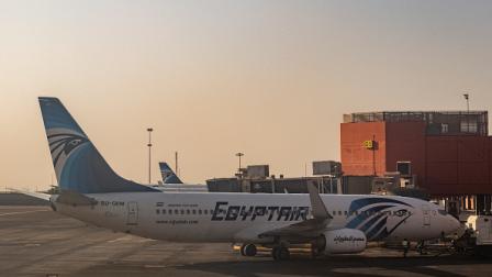 طائرة تابعة لشركة مصر للطيران في مطار القاهرة - 3 يونيو 2024 (Getty)