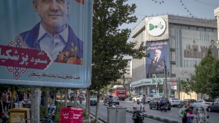 مرشحا الإعادة في الانتخابات الرئاسية الإيرانية/طهران 2 يوليو 2024 (Getty)