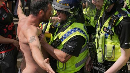 خلال مواجهات بين الشرطة واليمين المتطرف بمانشستر، 3 أغسطس 2024 (Getty)