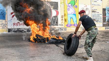 عسكريون متقاعدون يتظاهرون أمام القصر الحكومي في بيروت، 10 أيلول 2024 (حسام شبارو/ الأناضول)