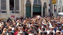 الآلاف يشيعون الشهيد الكسبة شمالي القدس 